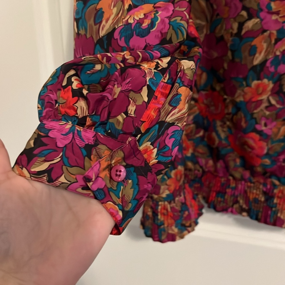 Laura & Jayne Two Floral Blouse - Picture 9 of 9